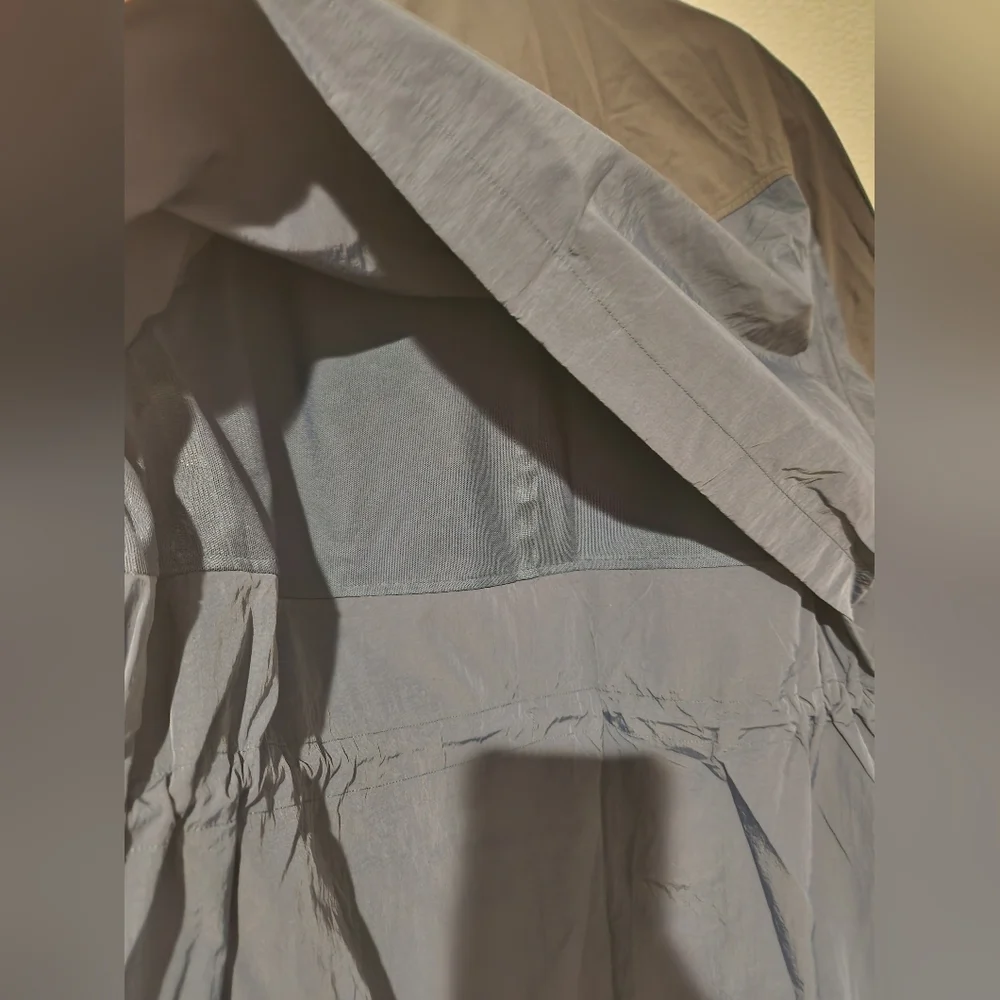 Lululemon Evergreen Anorak Jacket True Navy And Black Womens Size 8 - Picture 6 of 9